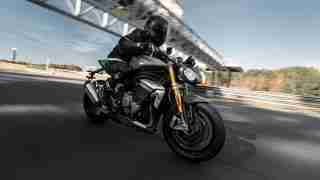 Triumph Speed Triple RS 1200 HD wallpapers