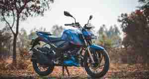2021 TVS Apache RTR 200 4V HD wallpapers