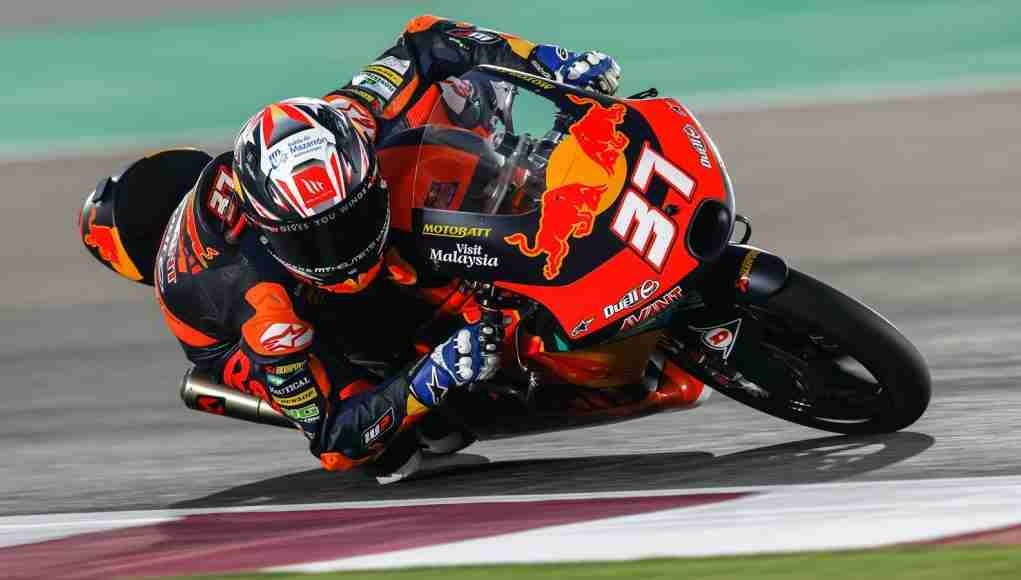 Pedro Acosta does magic in Moto3 Qatar race