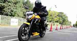 TVS Raider