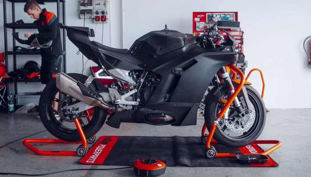 KTM 990 RC R production prototype