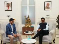 Shri. Devendra Fadnavis, Deputy Chief Minister, Maharashtra with Mr. Swapnil Jain, Co-founder & CTO at Ather Energy