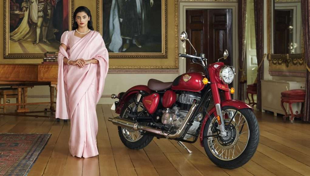 2024 Royal Enfield CLASSIC 350 - MADRAS RED