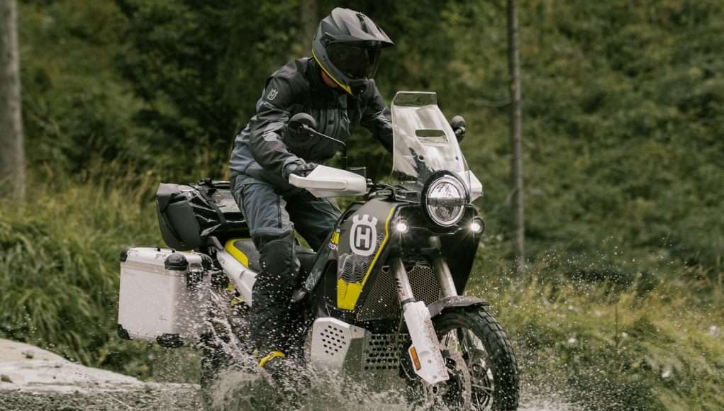 2025 Husqvarna Norden 901 Expedition