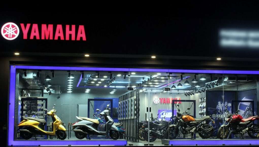 India Yamaha Motor now has 400 Blue Square showrooms nationwide