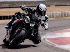 New 2025 BMW M 1000 R