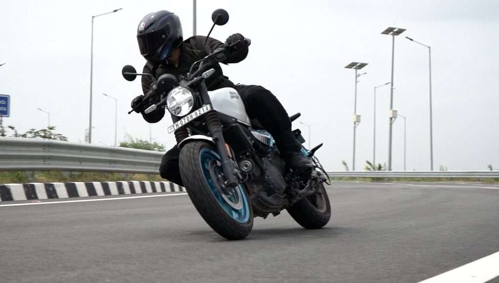 Royal Enfield Guerilla 450 ride review