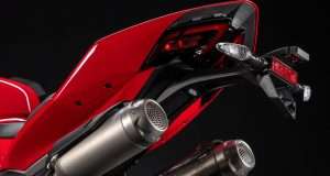 2025 New Ducati Streetfighter V2