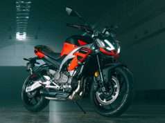 Aprilia Tuono 457