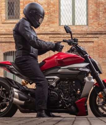 New 2025 Ducati XDiavel V4