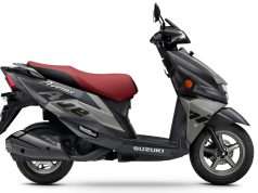 Suzuki Avenis Special Edition in the new Metallic Matte Black No. 2+Matte Titanium Silver