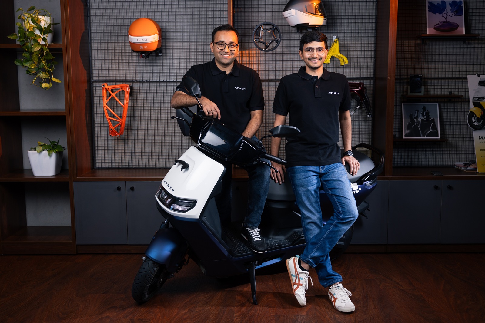 Ather Rizta Hits 1 Lakh Sales in Under a Year