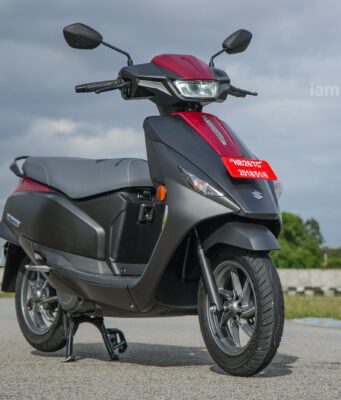 Suzuki E-Access first ride review