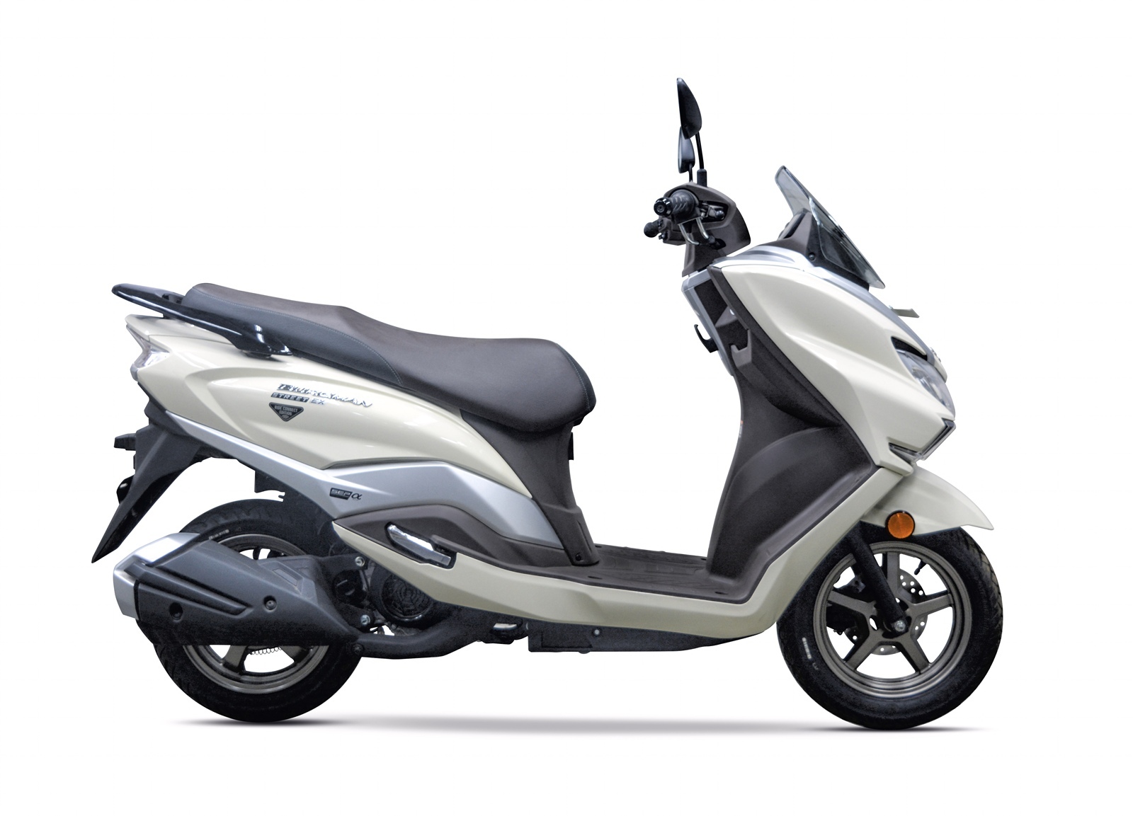 Suzuki Burgman Street EX Gets New Pearl Grace White Color Option