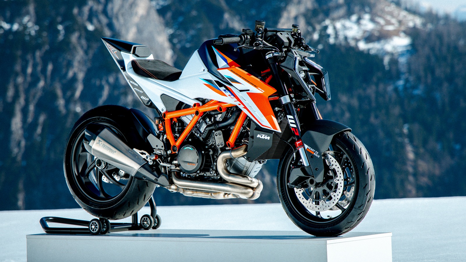 2026 KTM 1390 Super Duke RR unveiled