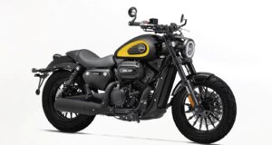 2026 Keeway V302C in Yellow