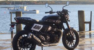 2026 Triumph Tracker 400 - Phantom black