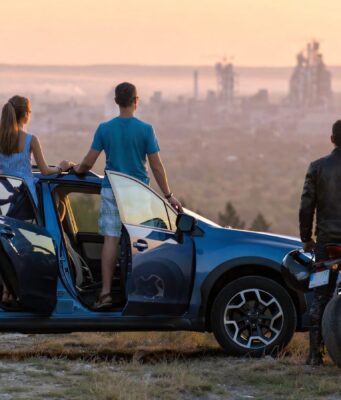 Bike vs Car Rentals in Bangalore - What Most Travellers Prefer Today