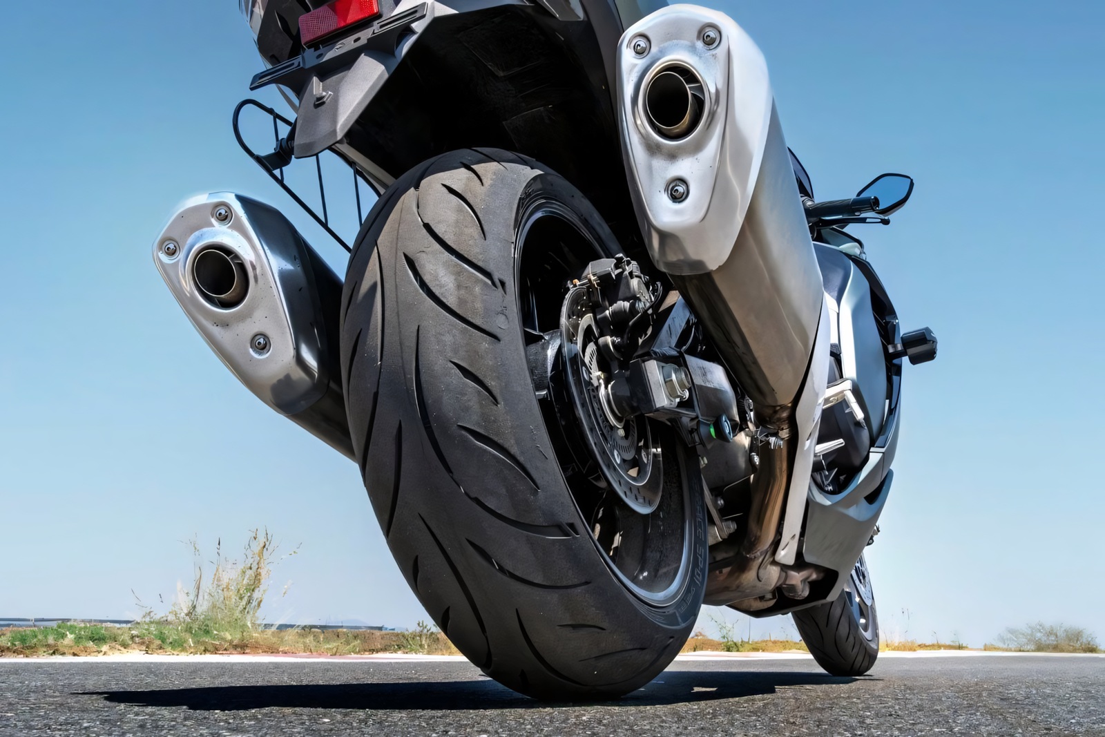 MRF Steel Brace SP-01 Superbike Tyres