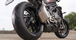 New Metzeler Sportec 01 rear tyre