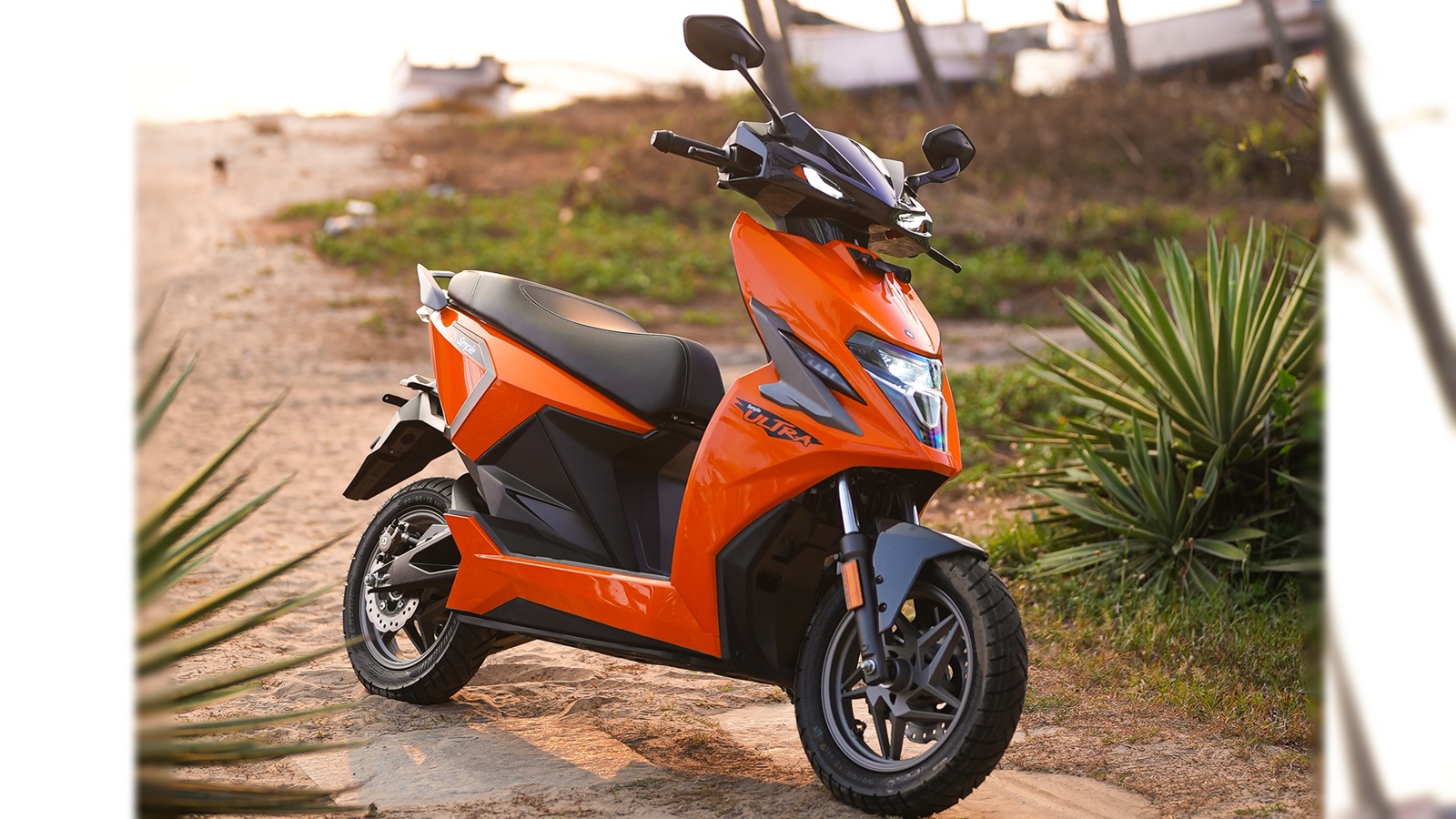 Simple Ultra Electric Scooter launched with 400km Range