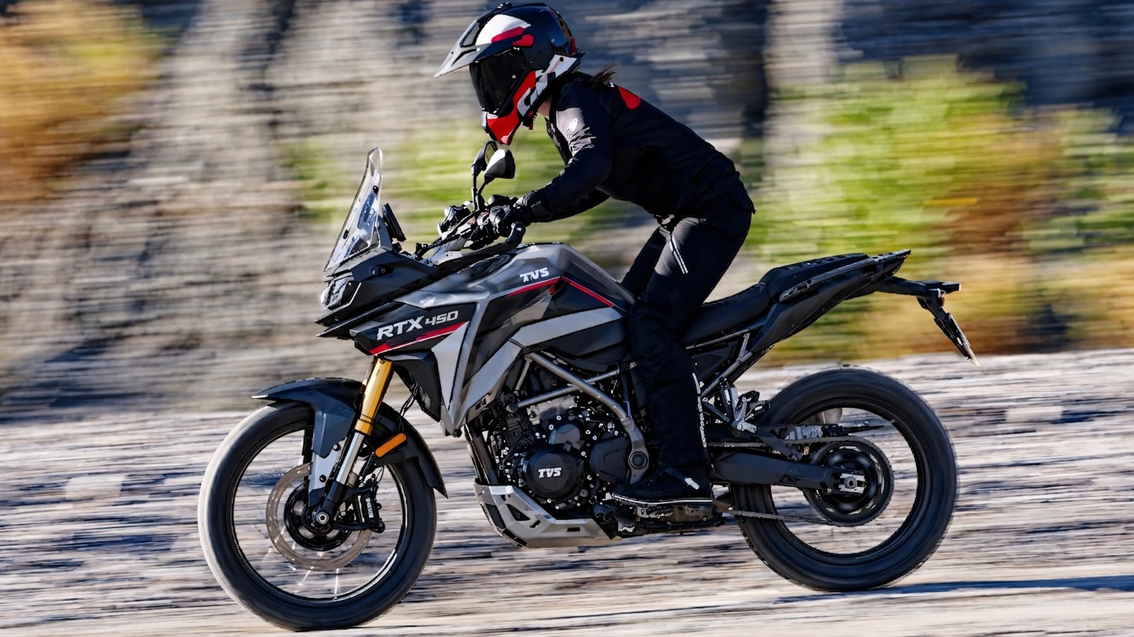TVS RTX 450 AI photo