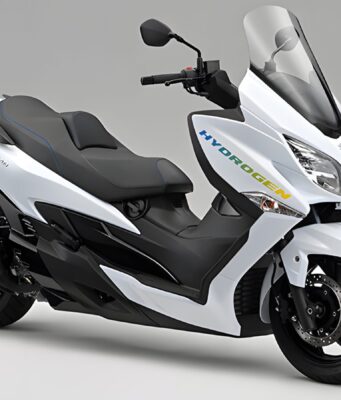 Hydrogen Suzuki Burgman FC prototype 2023 Japan Mobility