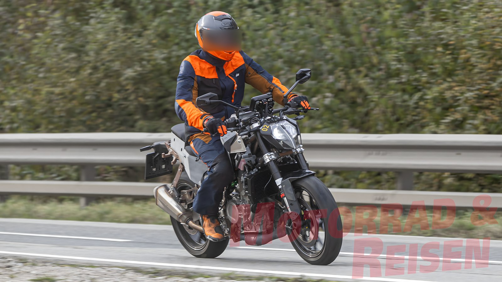 KTM 490 Duke spotted testing