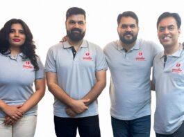 Aishwarya Amuda, Ajit Deshmukh, Sagar Potphode & Apoorv Gautam, Speedioo team