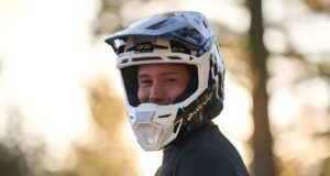 Cardo Unveils Integrated Mesh Communication Helmet for Off-Road and Motocross Riders