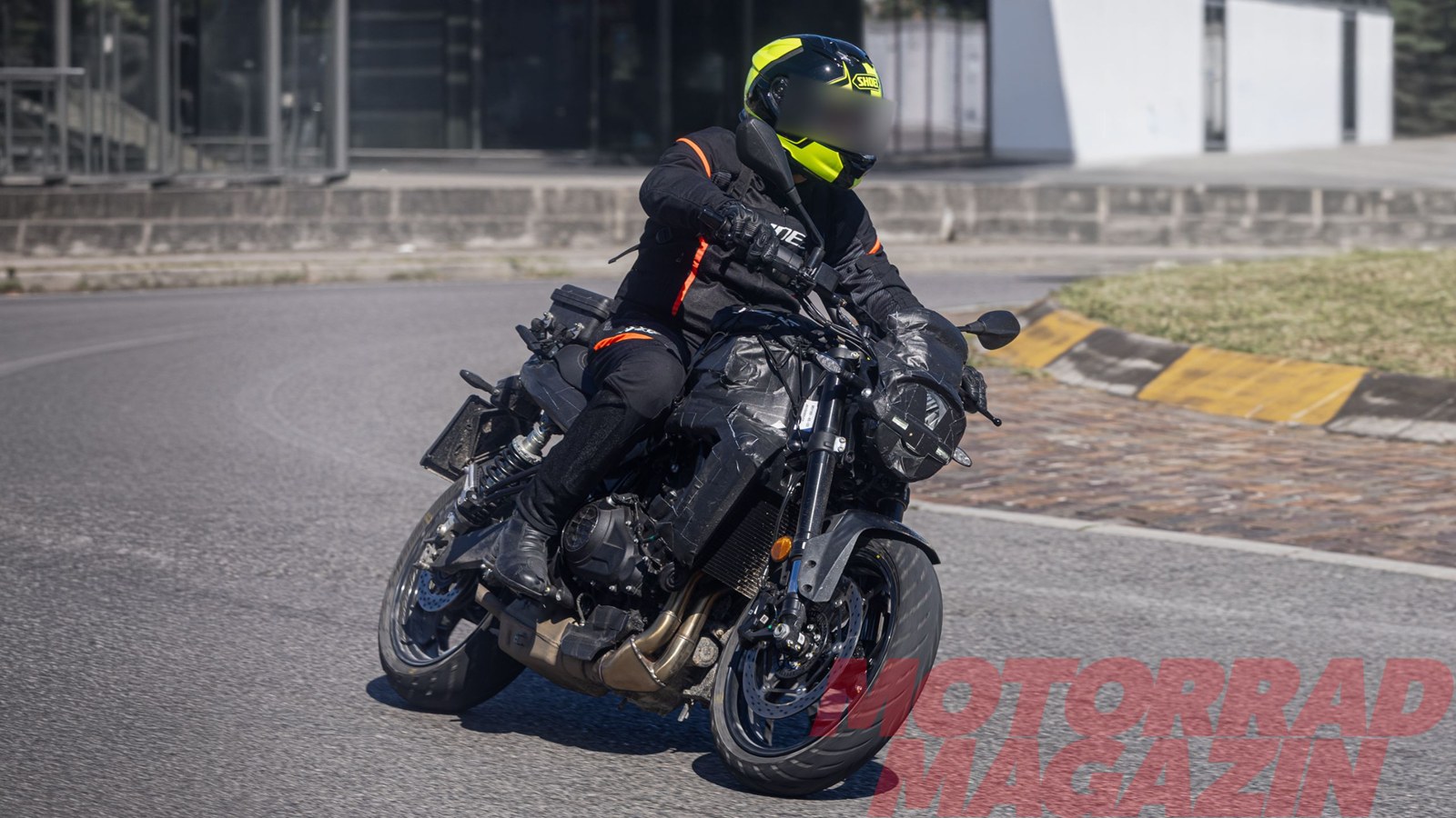 New Moto Guzzi Parallel-Twin Spied