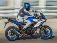 New Suzuki SV-7GX Mid-Capacity Street Crossover: Specs, Price, and Release Date New Suzuki SV-7GX Blue