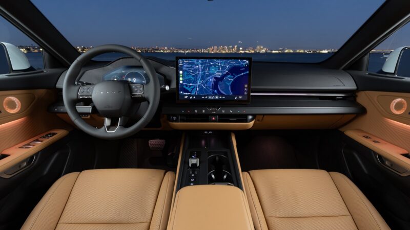 Lexus ES 350h interior