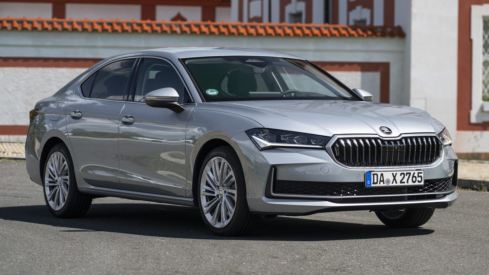 2027 Skoda Superb
