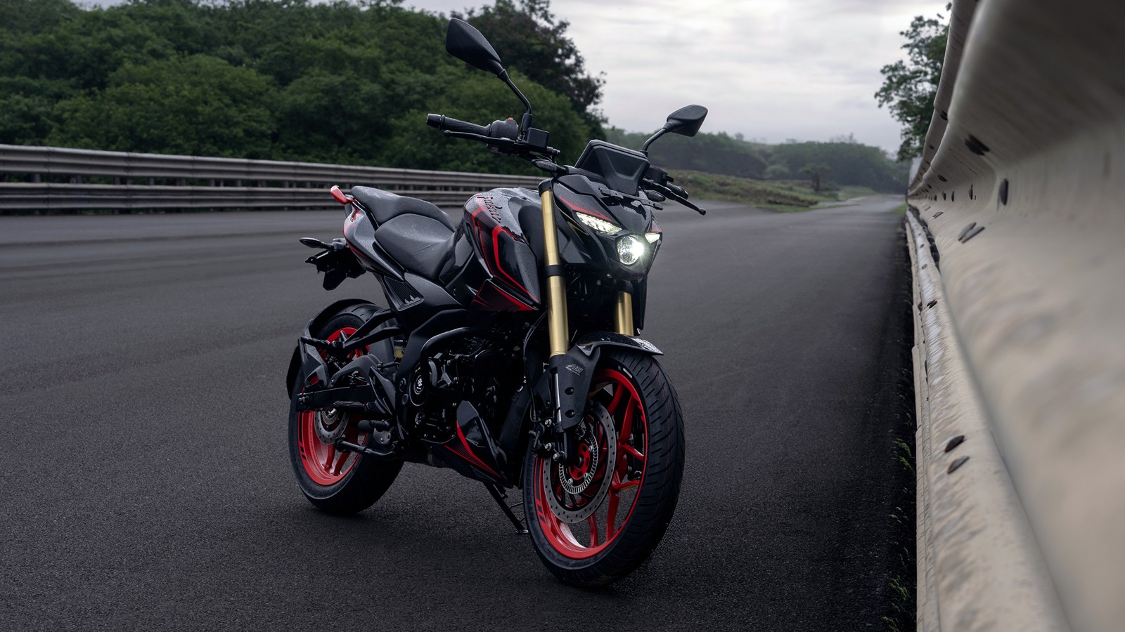 New Pulsar N160 S and N160 SS wallpaper