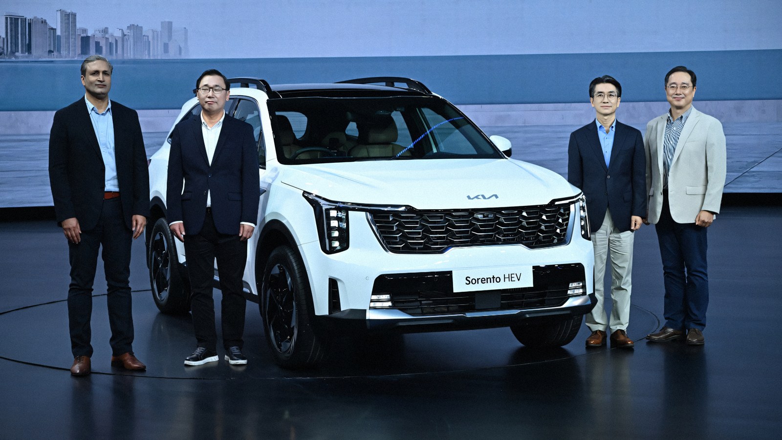 Kia Sorento HEV Launched in India