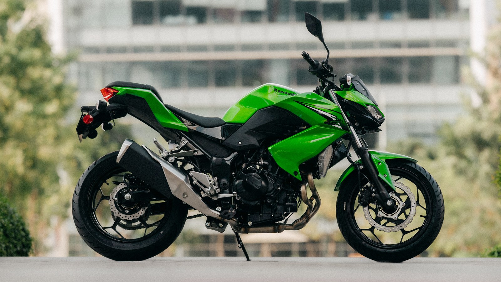 2027 Kawasaki Z300