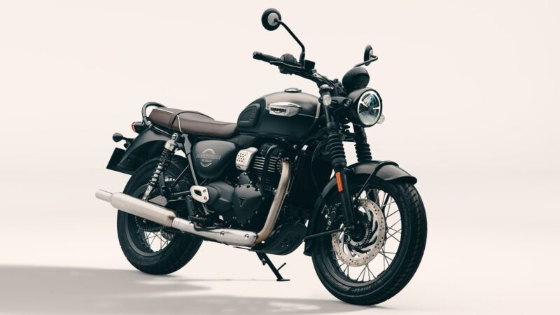 Triumph Bonneville T40 Black