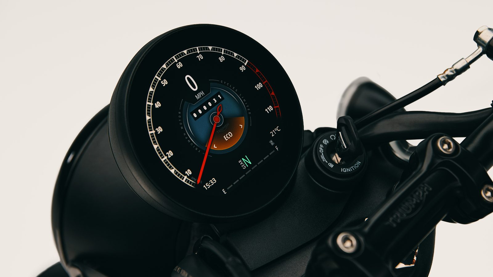 Triumph Bonneville T40 display